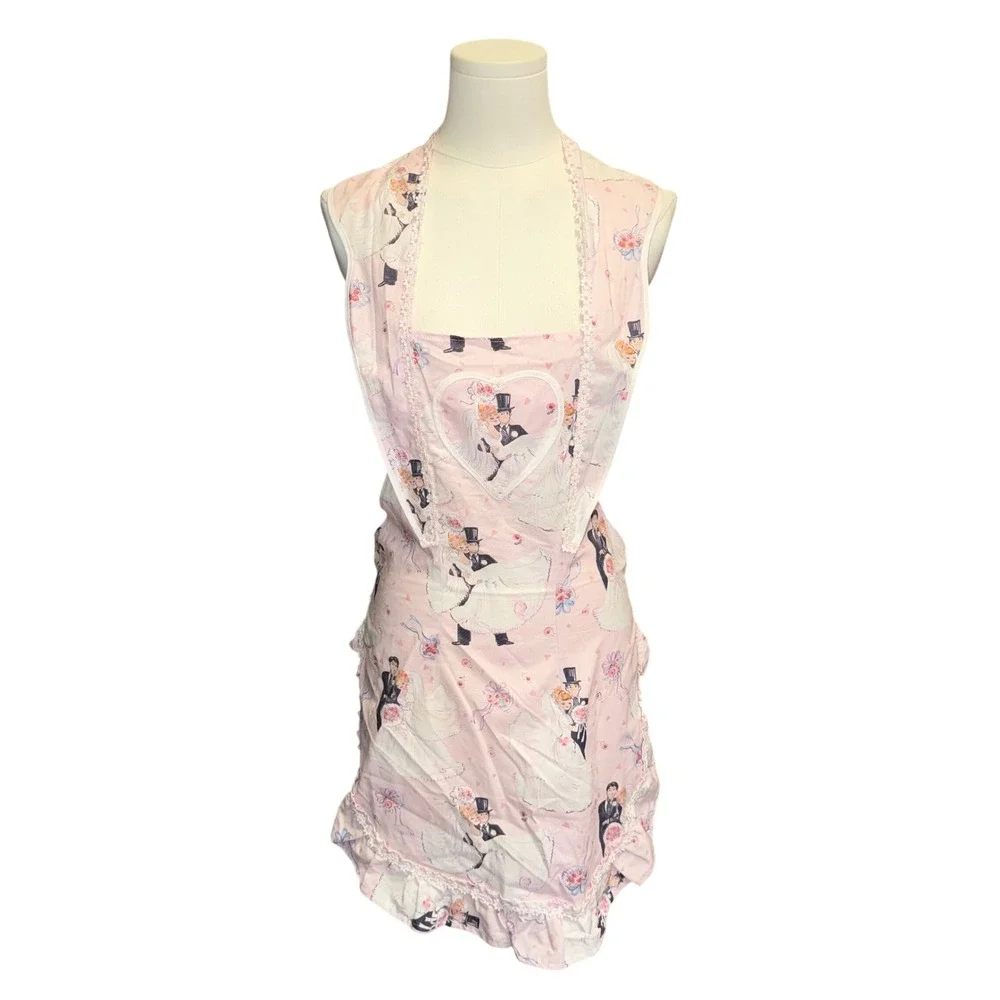 Vintage Pink Bride Groom Novelty Print Apron Heart Cutout Lace Trim Coquette